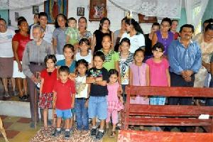 20,000 Catechisms for Children and Young People in El Salvad