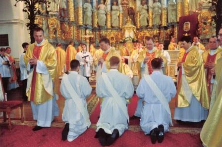 Support the Training of 26 Seminarians in Belarus