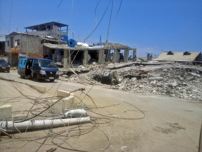Damage in the Archdiocese of Portoviejo, Ecuador.2.jpg