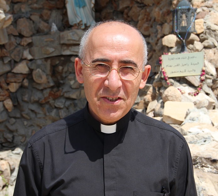 Iraq_Father Georges Janola.A.jpg